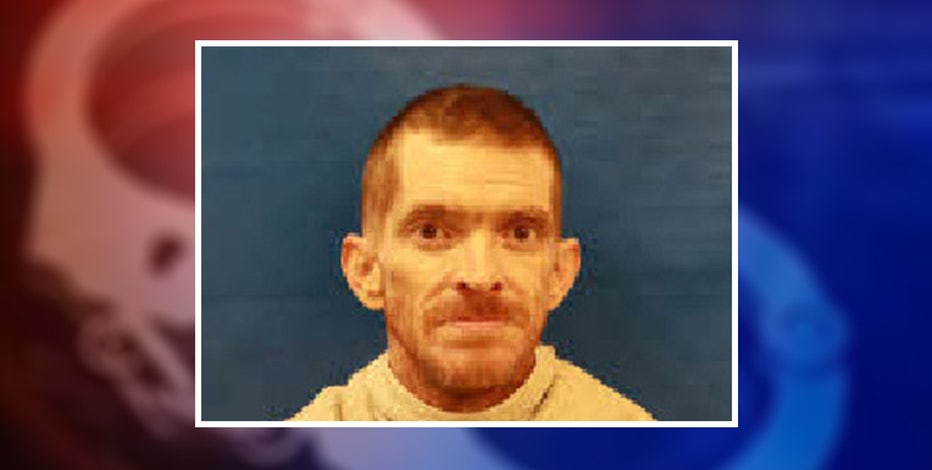 Police: Mesquite man stole Terrell man’s identity to solicit minors online