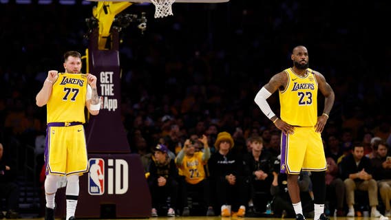 Luka Doncic scores 14 in debut game with L.A. Lakers