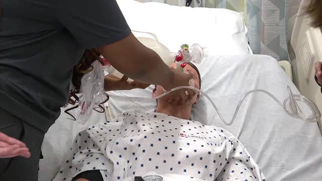 Dallas school, hospital team up to offer hands-on education in medical field