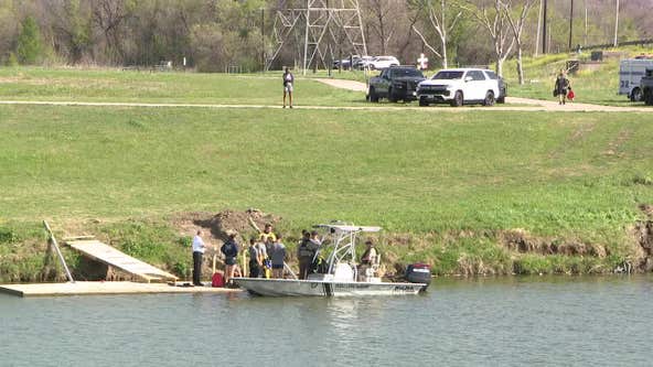Mother, toddler son identified after deadly Fort Worth crash into Trinity River