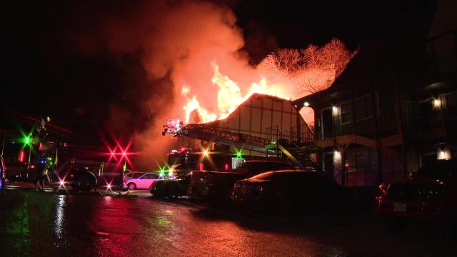 More than 20 apartment units damaged in Dallas fire