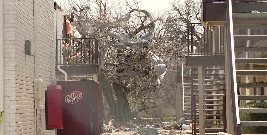 Irving tornado: 85 families displaced after EF-1 twister destroys apartment complex