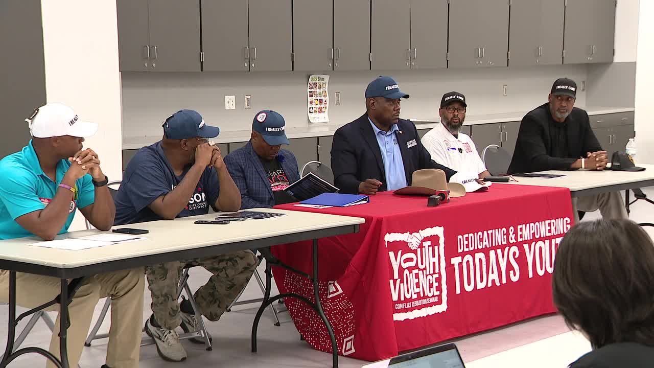 Dallas community members host youth violence listening session following school shooting