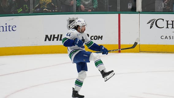 Sherwood’s OT goal caps Canucks 3-goal comeback in final minute in 6-5 win over Stars