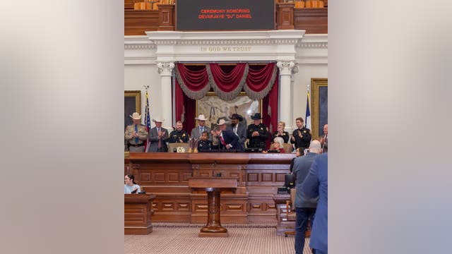 Tarrant County Sheriff's Office helps teen cancer patient get closer to world record