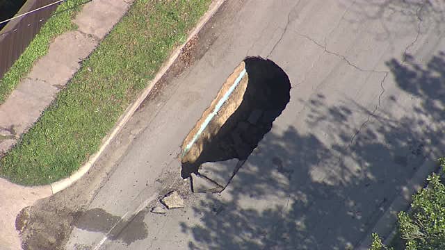 Large sinkhole forms in Pleasant Grove area of Dallas Monday morning
