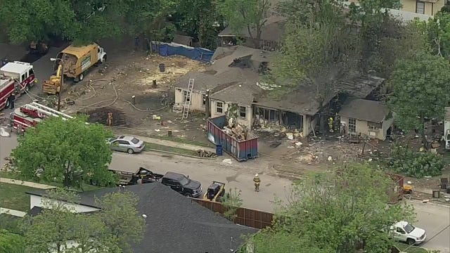 Six firefighters taken to hospital after Northwest Dallas house fire