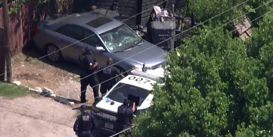 Dallas Police investigate fatal East Oak Cliff shooting