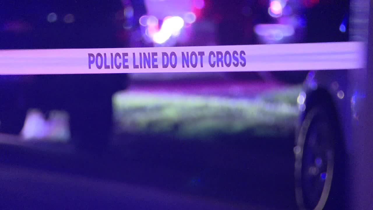 Fort Worth police searching for suspect after deadly shooting of security guard