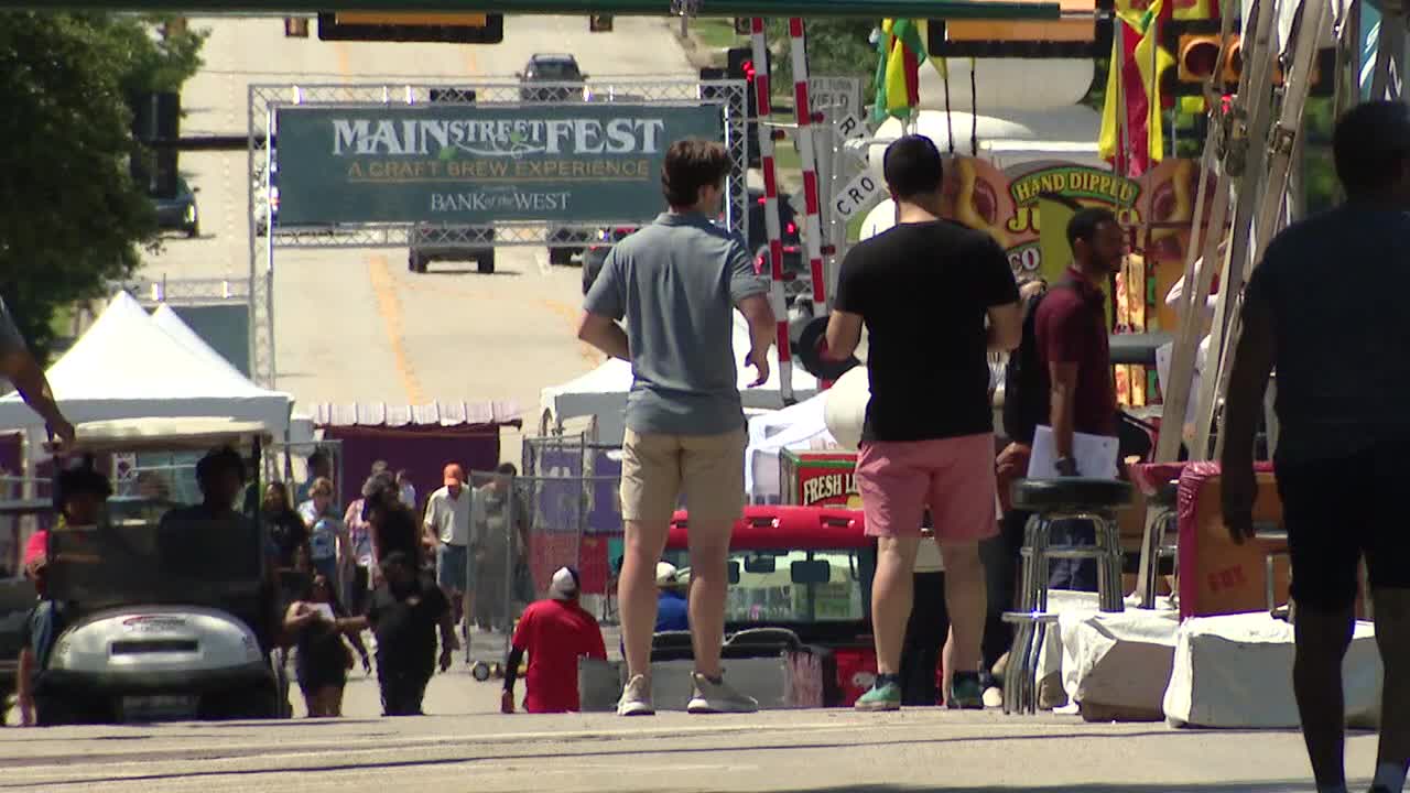 Grapevine Main Street Fest organizers prepare for stormy weather