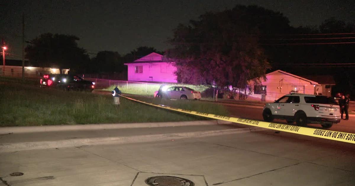 Dallas police investigate East Oak Cliff shooting, one woman injured ...