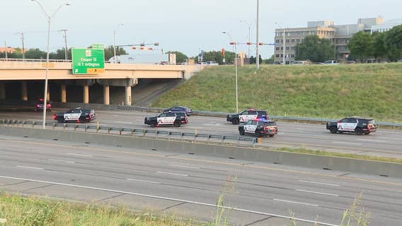 Arlington Police search for driver in deadly crash involving pedestrian