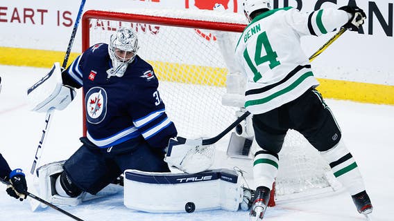 Connor Hellebuyck makes 21 saves, Jets beat Stars 4-0 in Game 2 to tie series