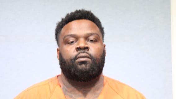 Garland domestic violence suspect hit bicyclist, cars during police chase