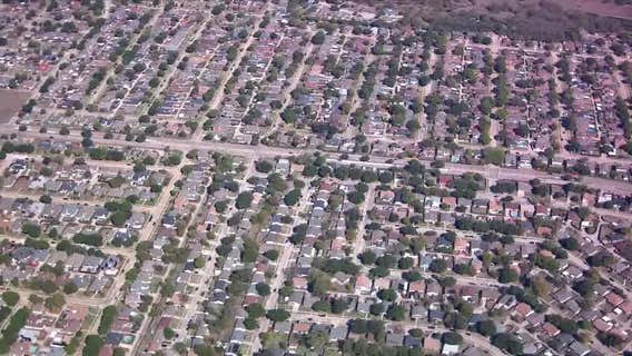 Texas homeowners battle rising insurance rates, lawmakers offer no help