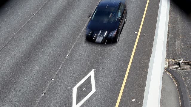 Texas House passes bill giving mothers unrestricted access to HOV lane