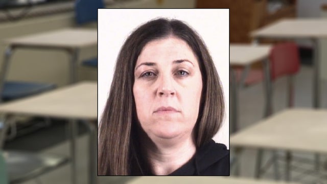 Substitute teacher arrested for allegedly showing Kennedale ISD students explicit content