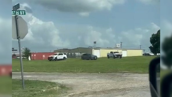 Corsicana police chase DWI suspect doing 'donuts' at local park