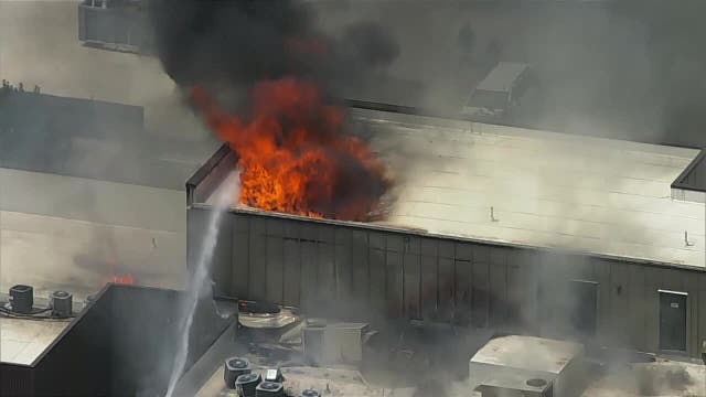 Lawsuit claims work by unlicensed contractor caused 6-alarm Fort Worth apartment fire