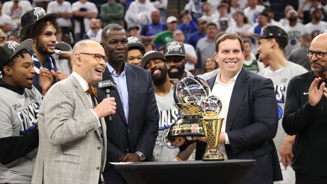 Dallas Mavericks employees did not receive bonus after Finals run, ex-employee says