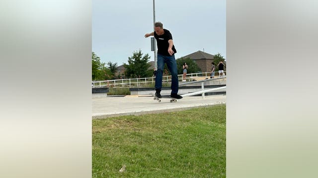 Skateboarder Tony Hawk shreds Slayter Creek Park skatepark in Anna