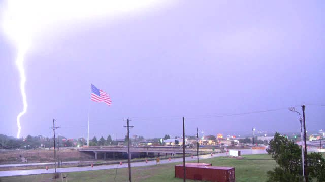 North Texas golfer killed, another injured by lightning strike