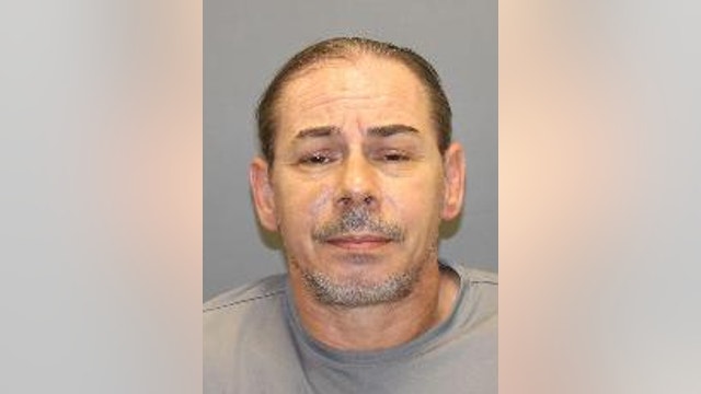 Denton man kept fiancée's body in apartment for nearly 2 weeks after shooting, police say