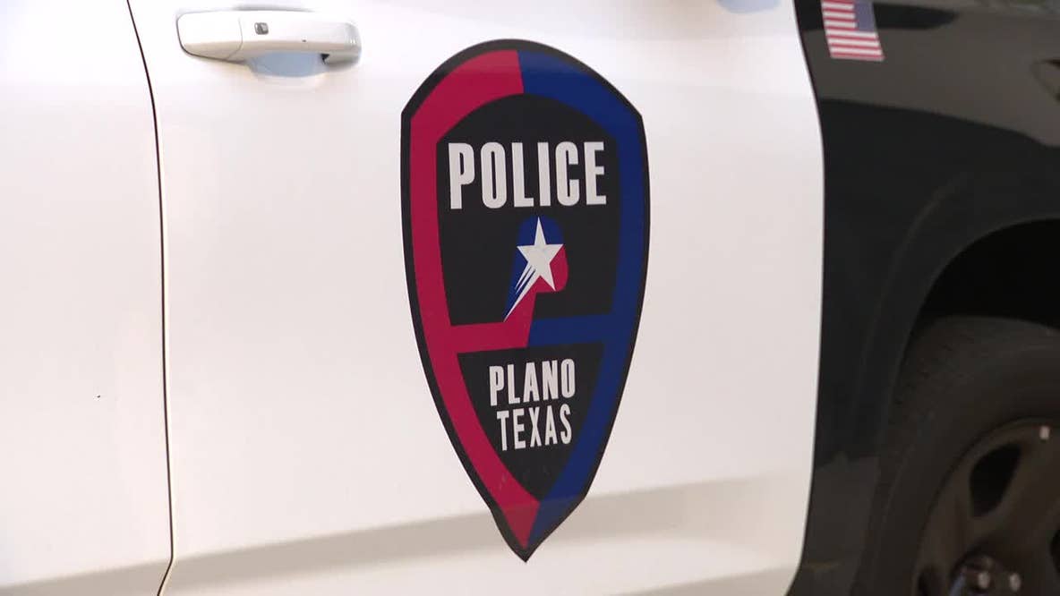 Pedestrian and 2 drivers hospitalized after 7-vehicle crash at busy Plano intersection