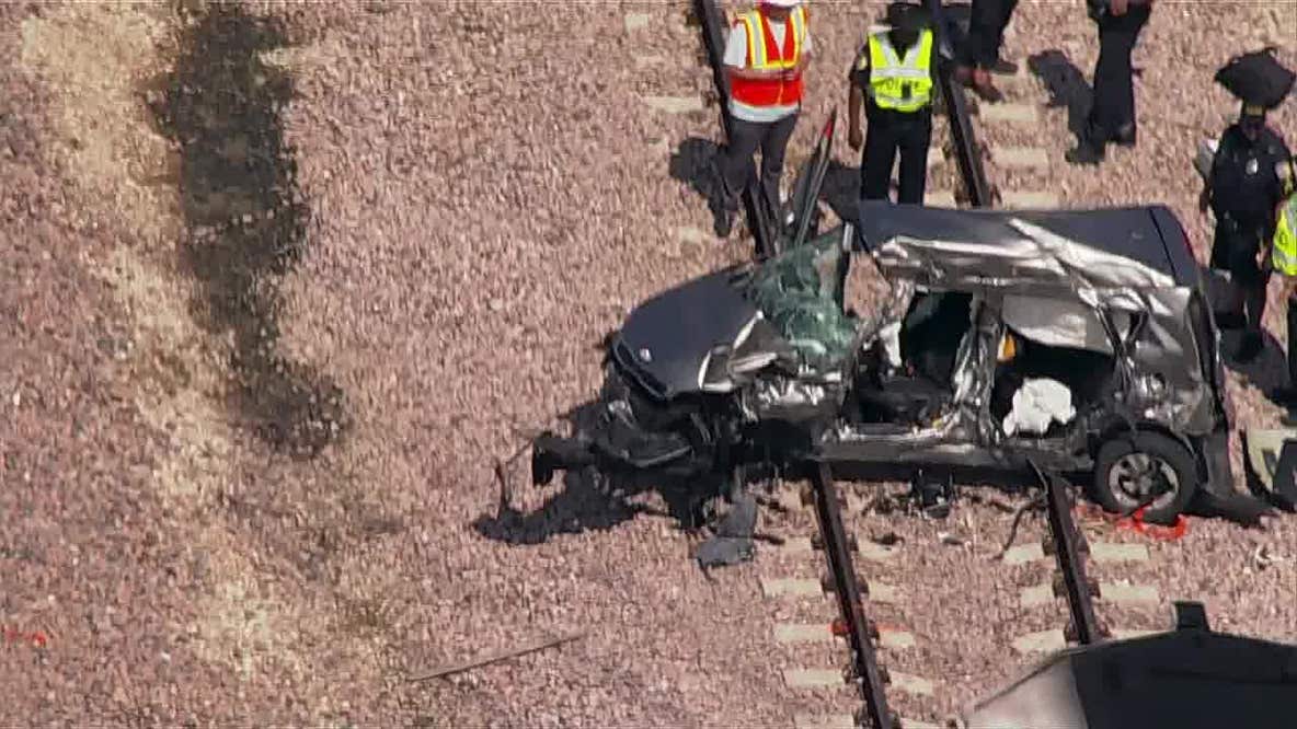 2 dead in Wednesday Dallas train crash, victim identified