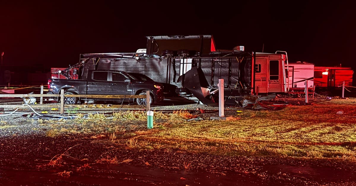 Dallas weather: Severe storms flip mobile homes in North Texas | FOX 4 ...