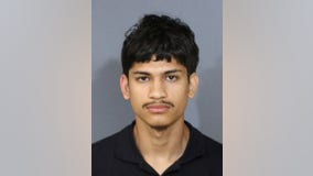 DeSoto police arrest man after chase, find illegal device on corvette