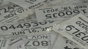 Texas will no longer issue paper license plates. Here's what you'll get instead.