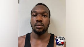 Fort Worth man arrested after using rock to rob same smoke shop twice