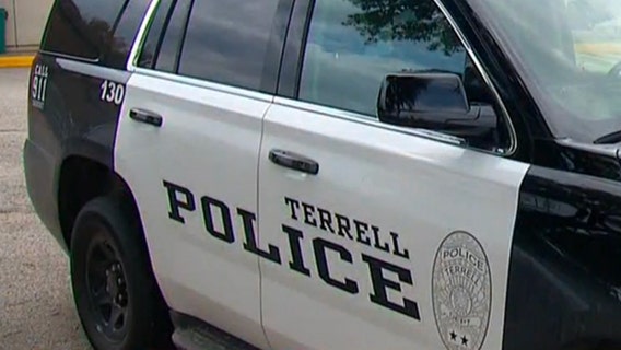 Terrell Police chase ends in arrest, Children found in suspect's vehicle