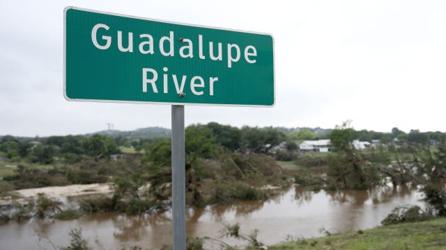 Center Point rallies in ongoing flood search of Guadalupe River