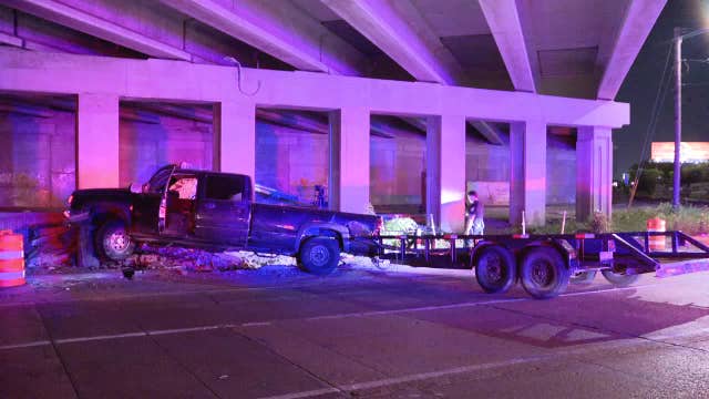 High-speed chase hits 100+ mph before crash, arrest in DFW