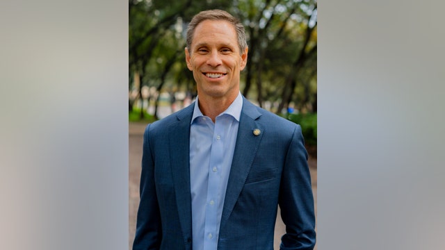 Nathan Johnson, Democratic state senator, jumps into attorney general race