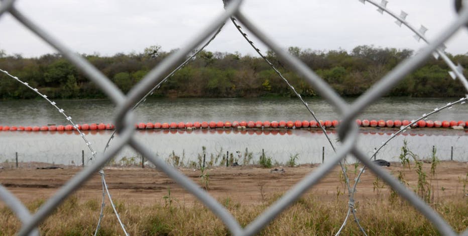 Department of Homeland Security putting 17 miles of barriers into Rio Grande