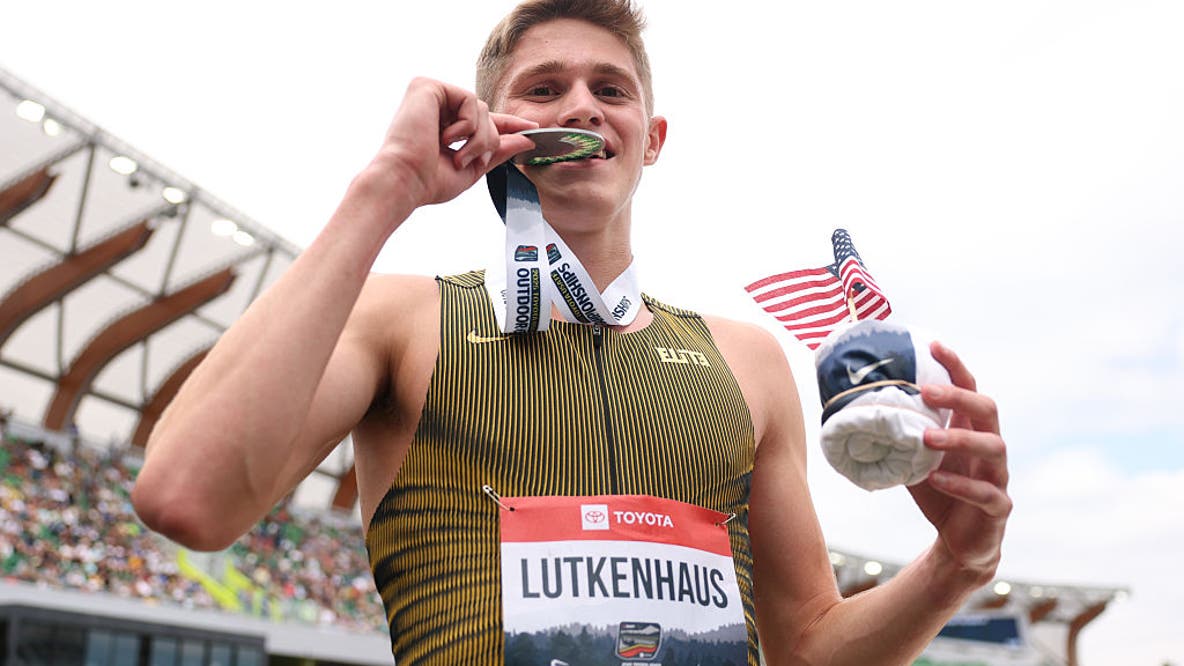 North Texas 16-year-old smashes world record in 800m race