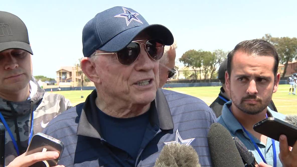 What Jerry Jones, Coach Schottenheimer are saying about Micah Parsons’ trade request