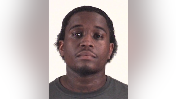 Man arrested on murder charge after car-to-car shooting in Fort Worth