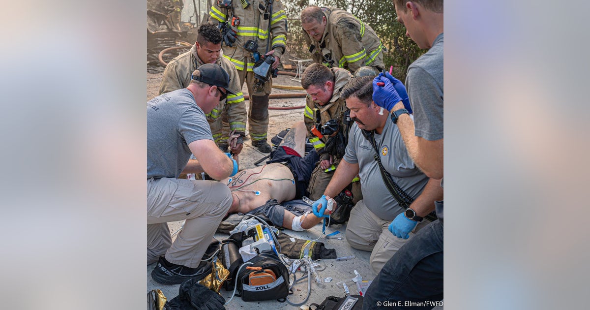 Fort Worth firefighters injured in roof collapse identified | FOX 4 ...