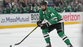 Stars captain Jamie Benn undergoes surgery for collapsed lung