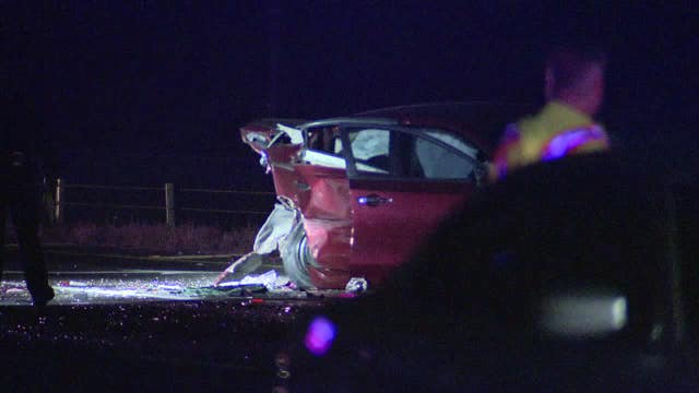 1 dead, 4 injured in Dallas crash