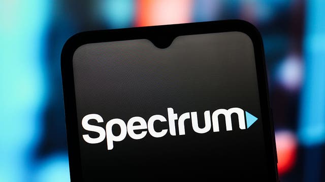 Spectrum internet outage in Dallas caused by stray bullet, spokesperson says