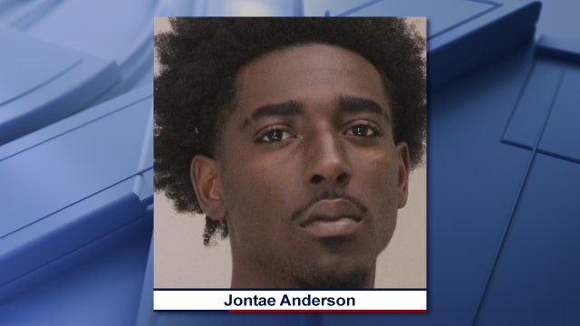 Dallas police arrest 19-year-old serial armed robbery suspect, associate