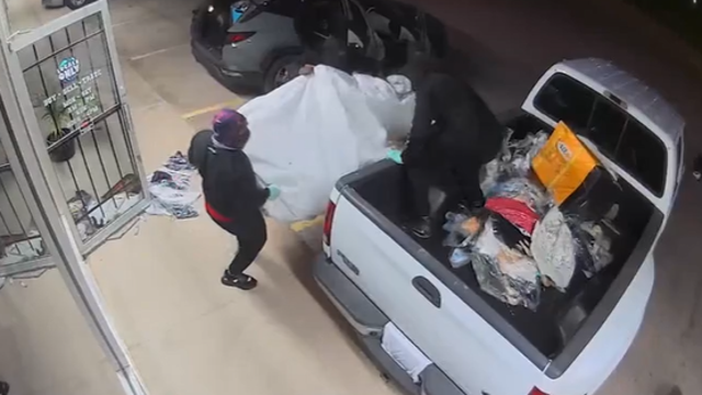 Trackdown: Burglars snatch $70,000 in shoes, apparel from Fort Worth retailer