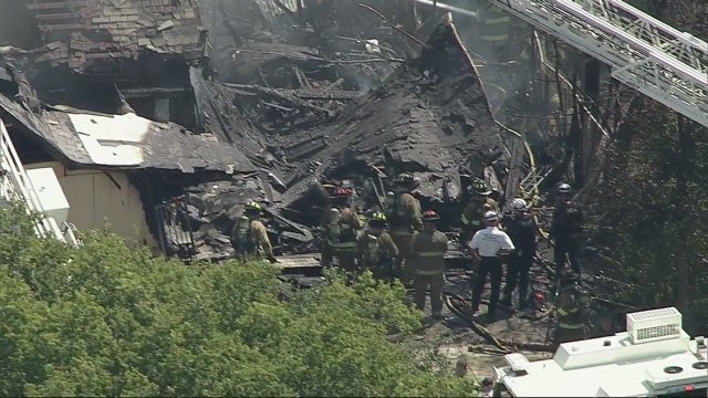 2 Fort Worth firefighters injured battling multi-alarm fire in Historic Southside neighborhood