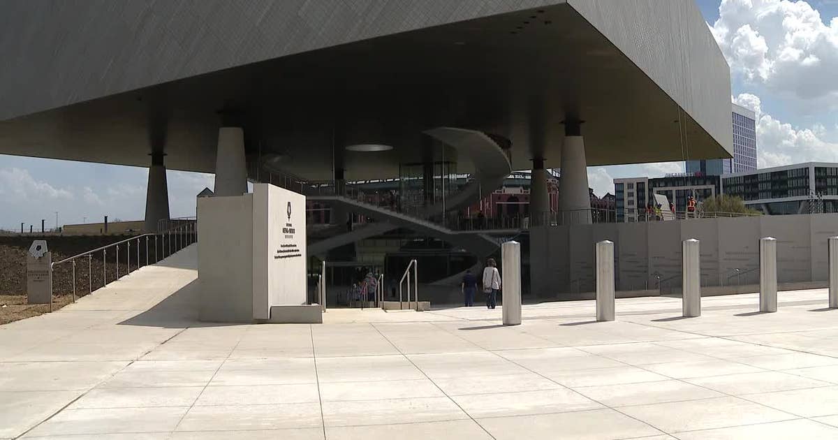 Trump to visit National Medal of Honor Museum in Arlington