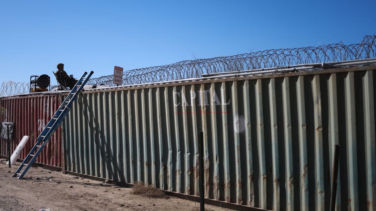 Texas lawmaker calls for removal of razor wire, shipping containers from Eagle Pass